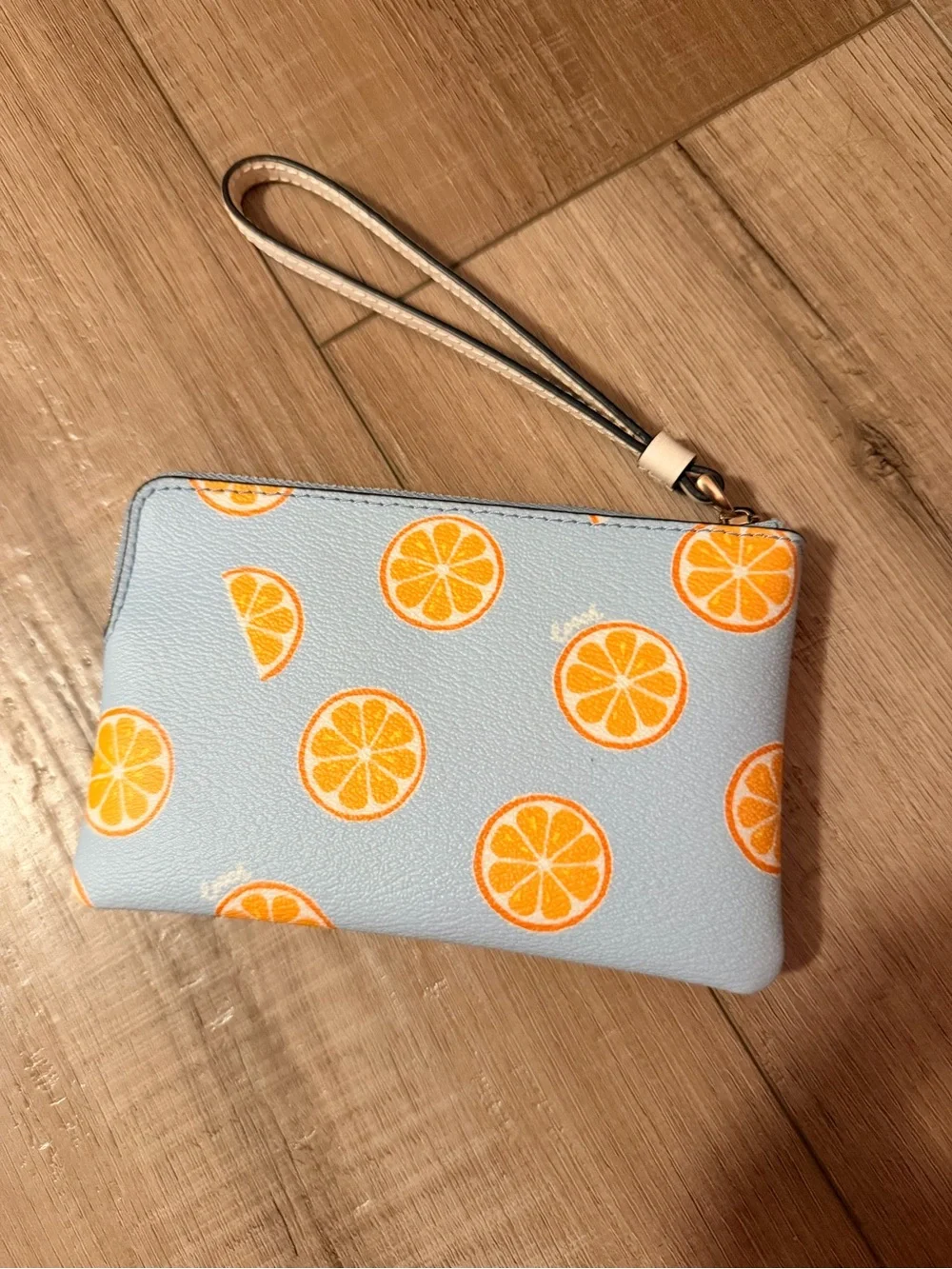 Coach 🍊 brand